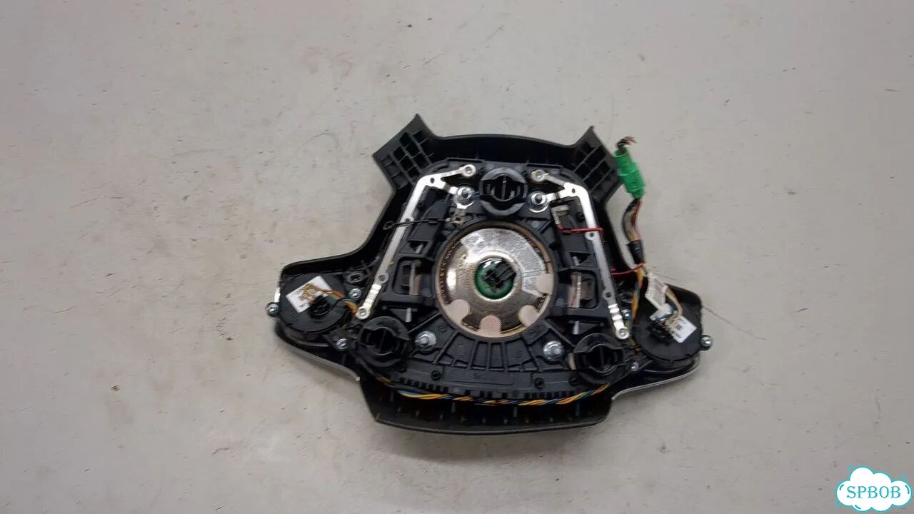 Подушка безопасности водителя Ford Focus 3 фото 5