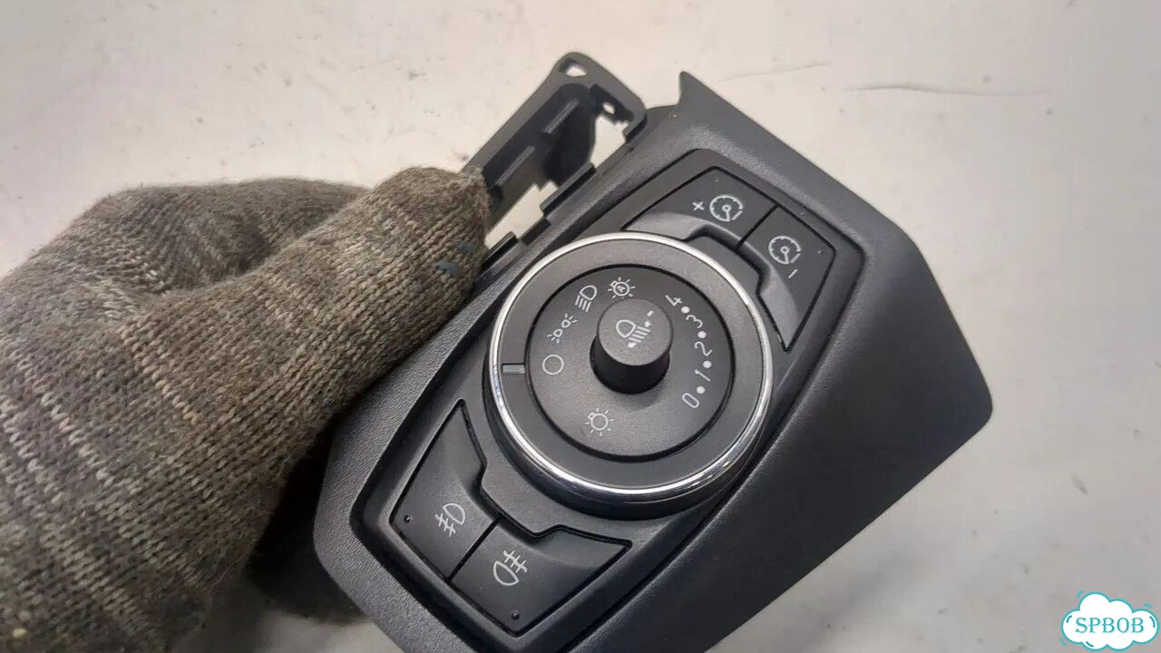 Переключатель света Ford Focus 3 фото 2