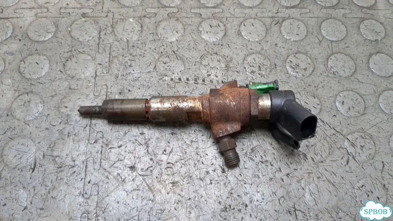 Форсунка топливная Ford Focus 3 фото 1