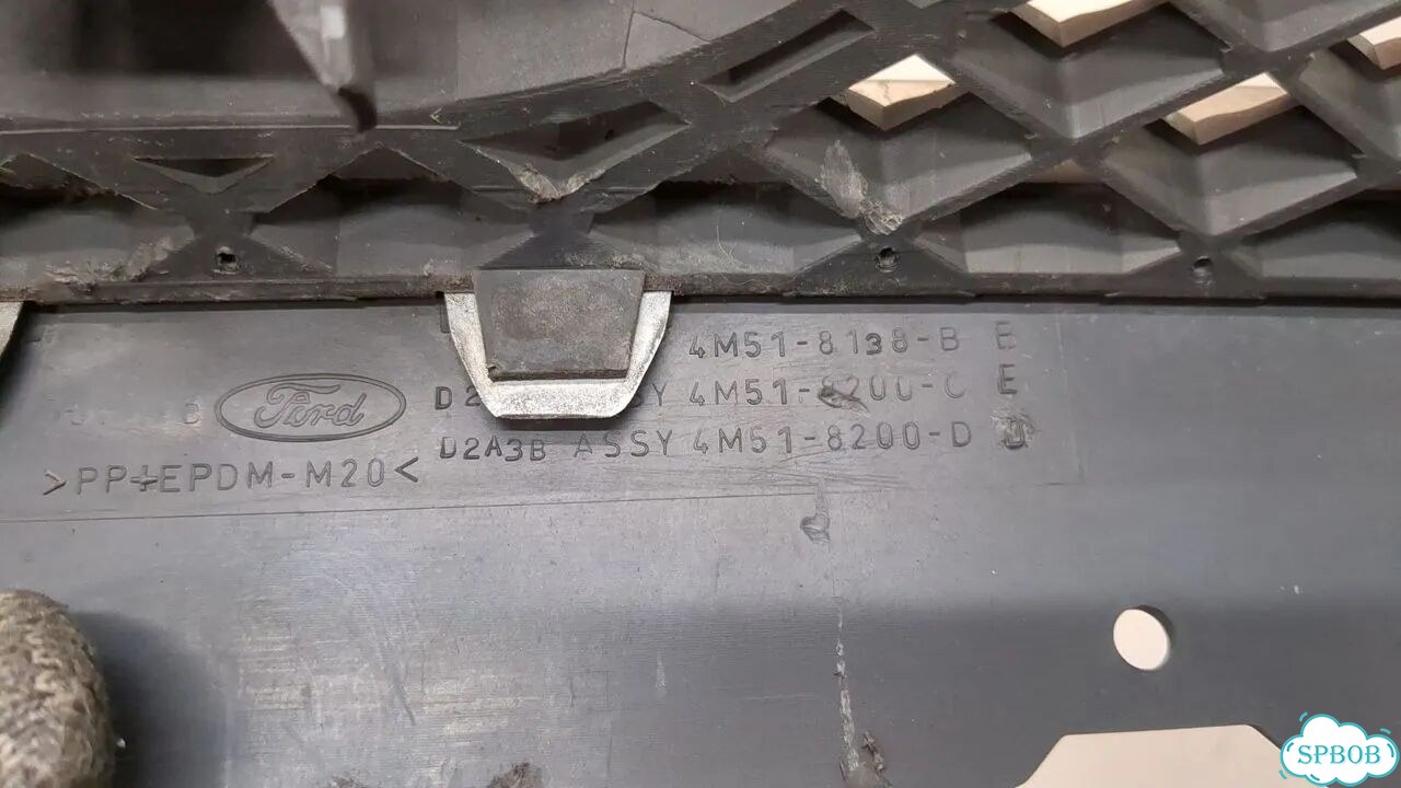 Решетка радиатора Ford Focus 2 фото 6