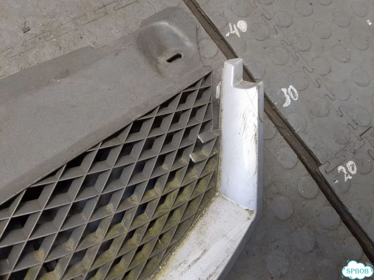 Решетка радиатора Ford Mondeo 3 фото 3