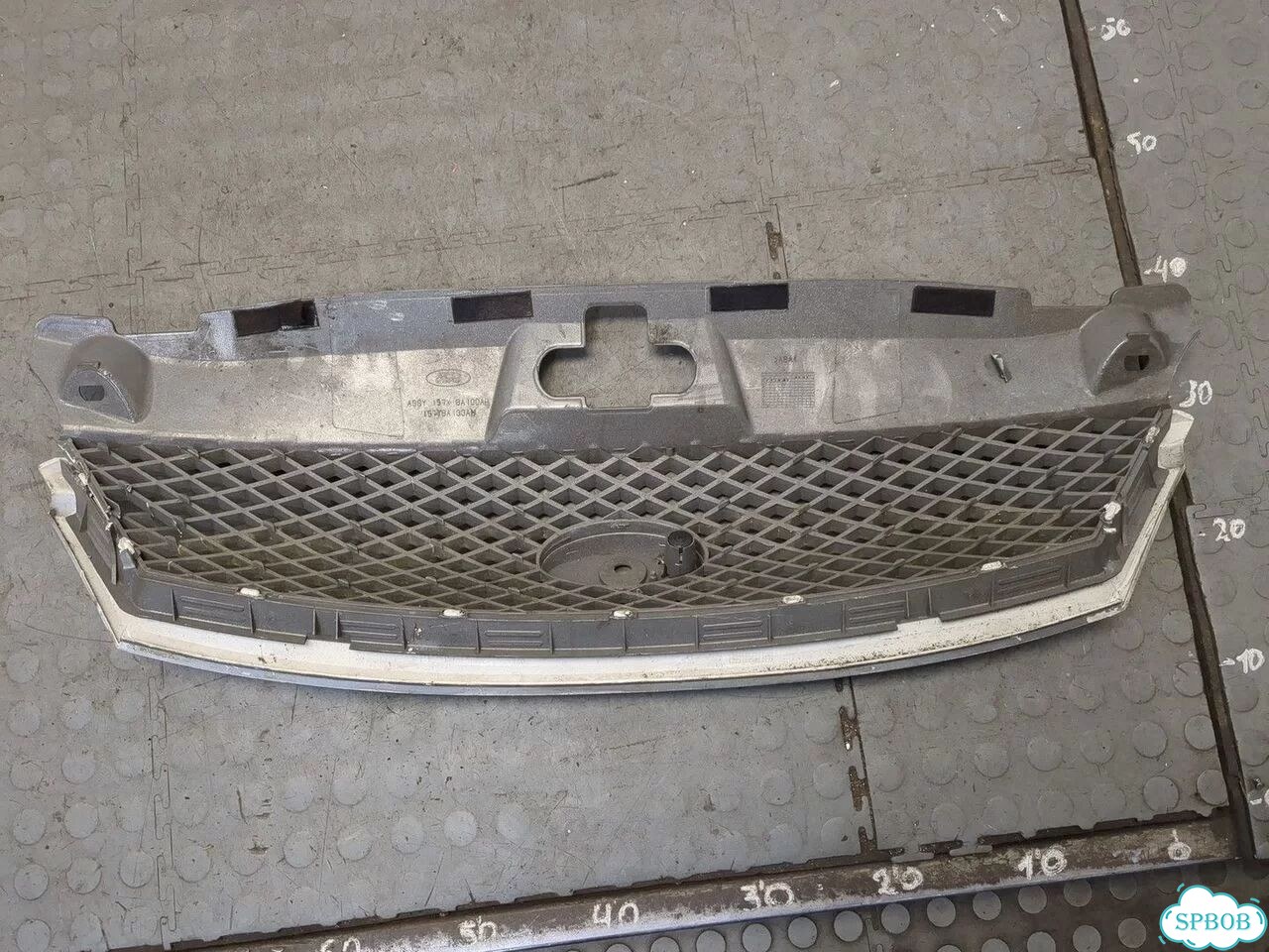 Решетка радиатора Ford Mondeo 3 фото 4