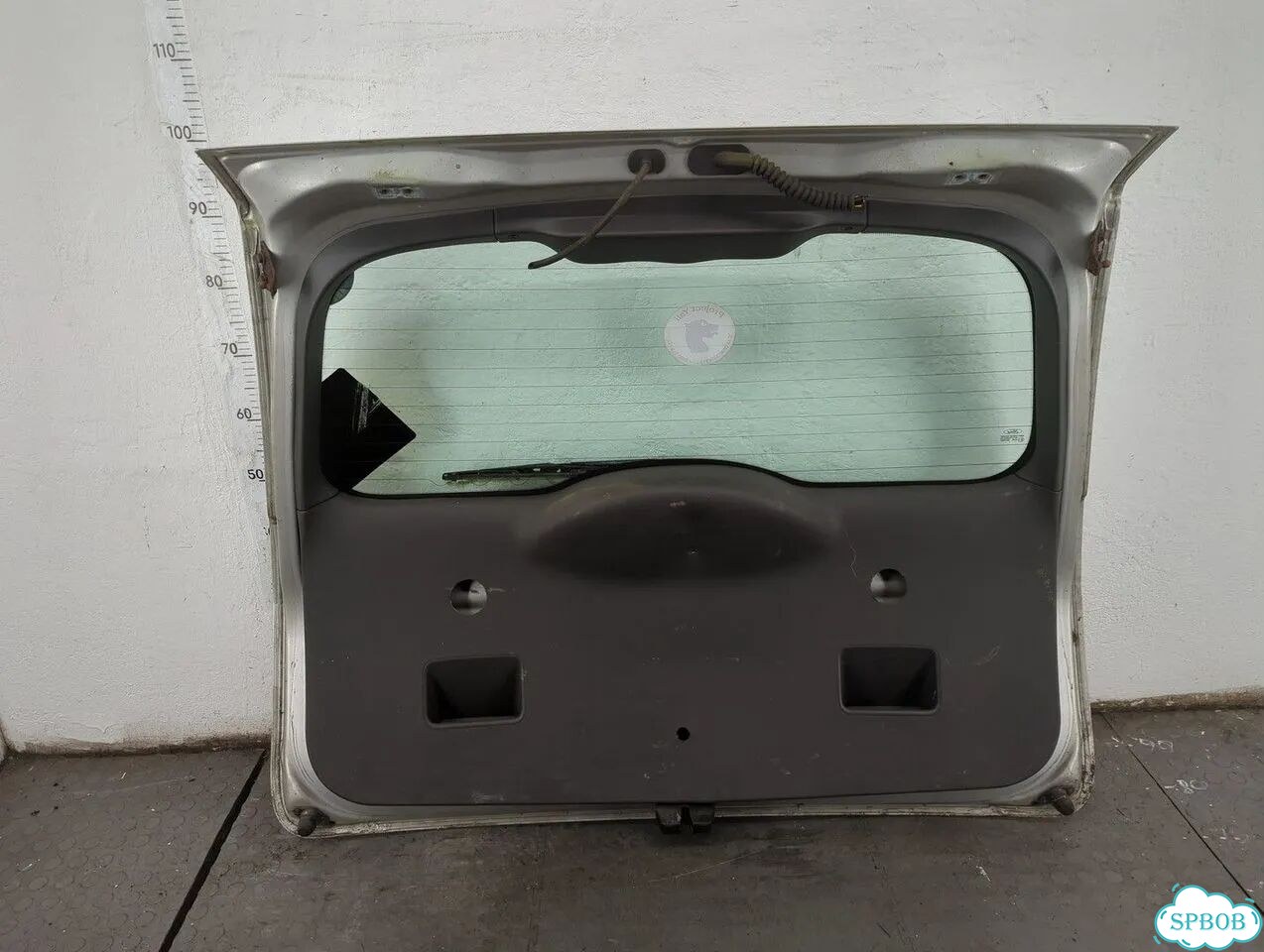 Крышка багажника Ford Focus 2 фото 6
