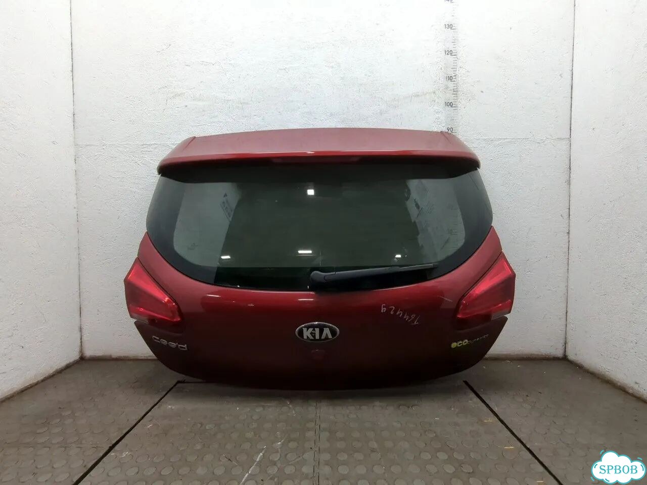 Крышка багажника киа Ceed фото 1