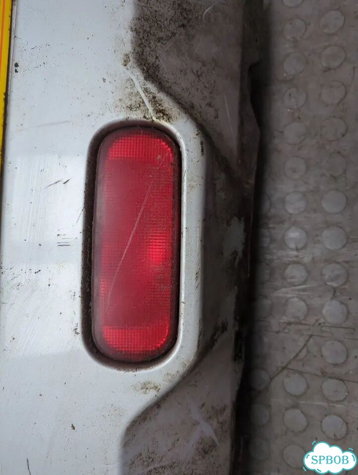 Бампер задний Suzuki Swift фото 4