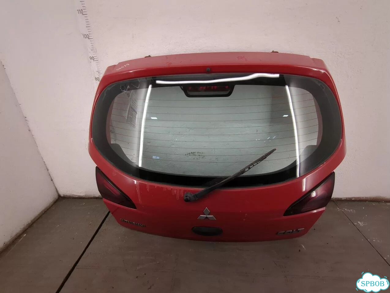 Крышка багажника Mitsubishi Colt фото 1