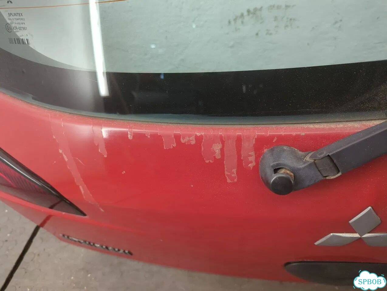Крышка багажника Mitsubishi Colt фото 8
