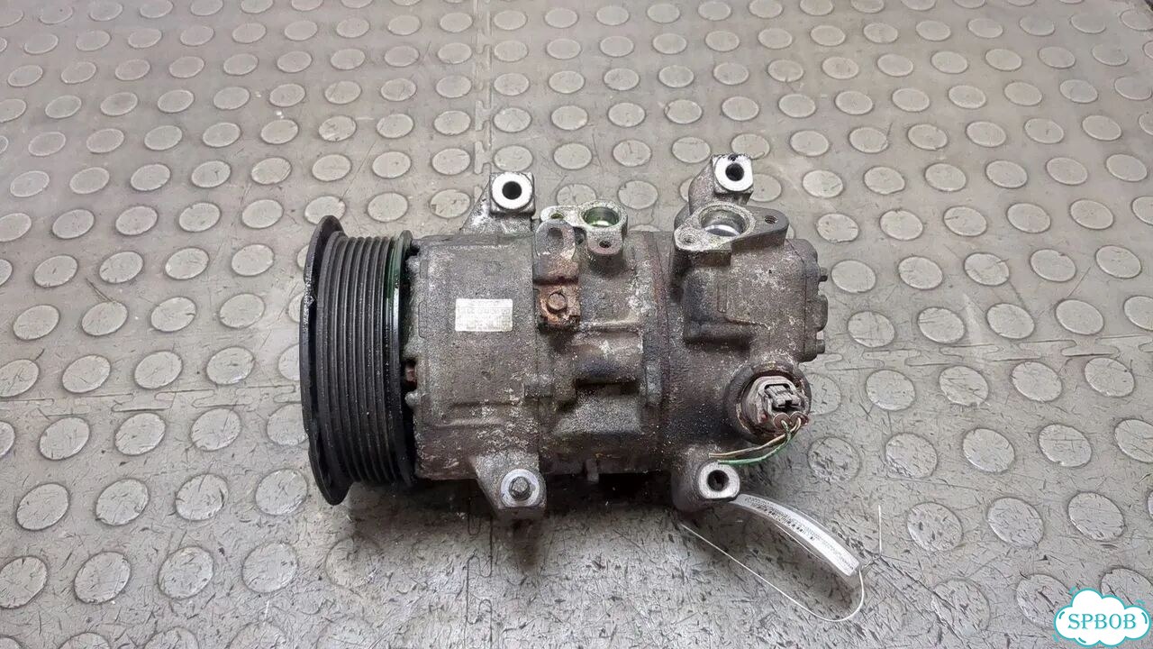 Компрессор кондиционера Toyota Auris E15 фото 1