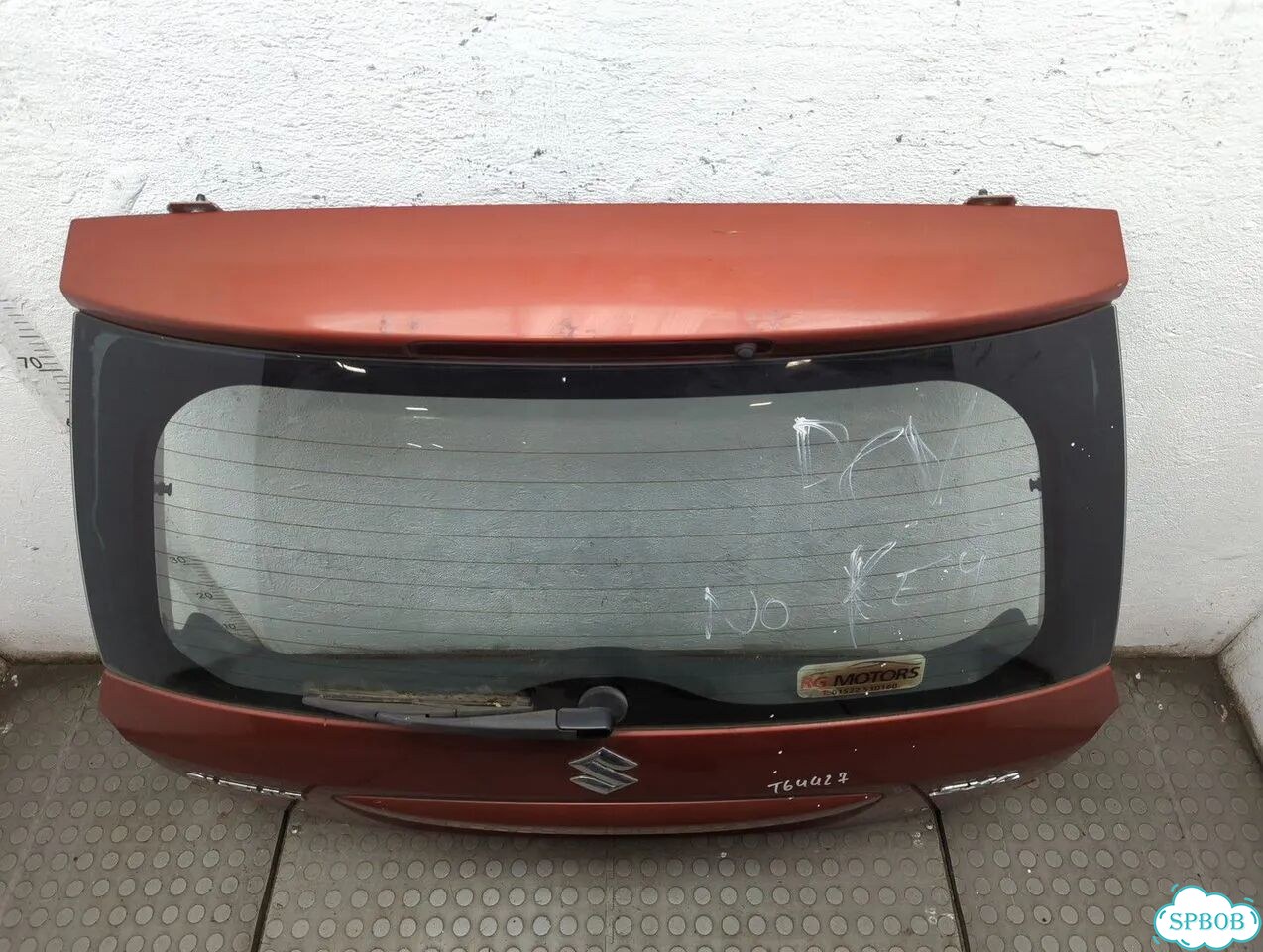 Крышка багажника Suzuki SX4 фото 5