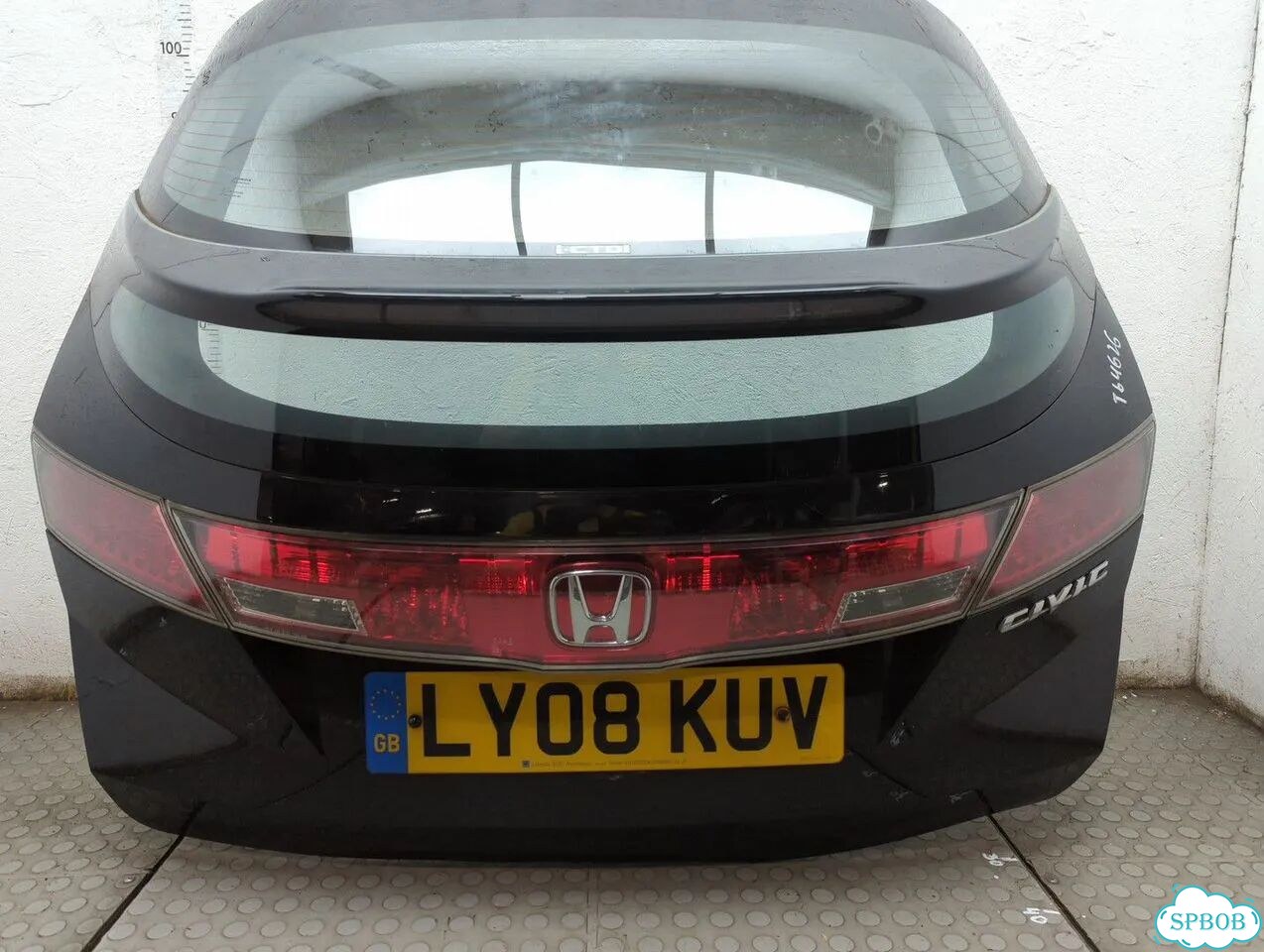 Крышка багажника Honda Civic фото 2