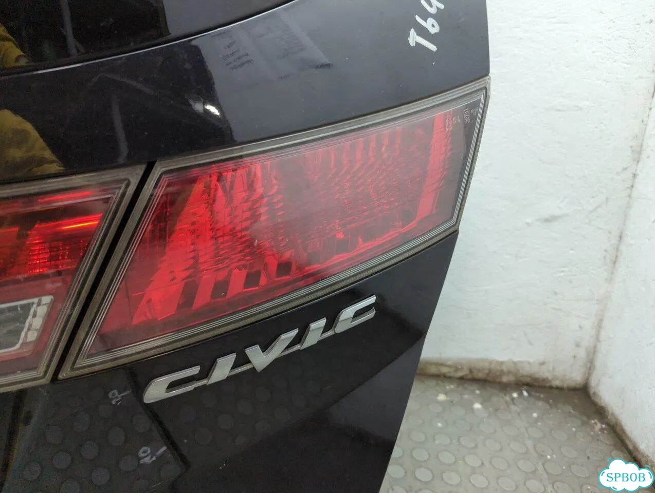 Крышка багажника Honda Civic фото 4