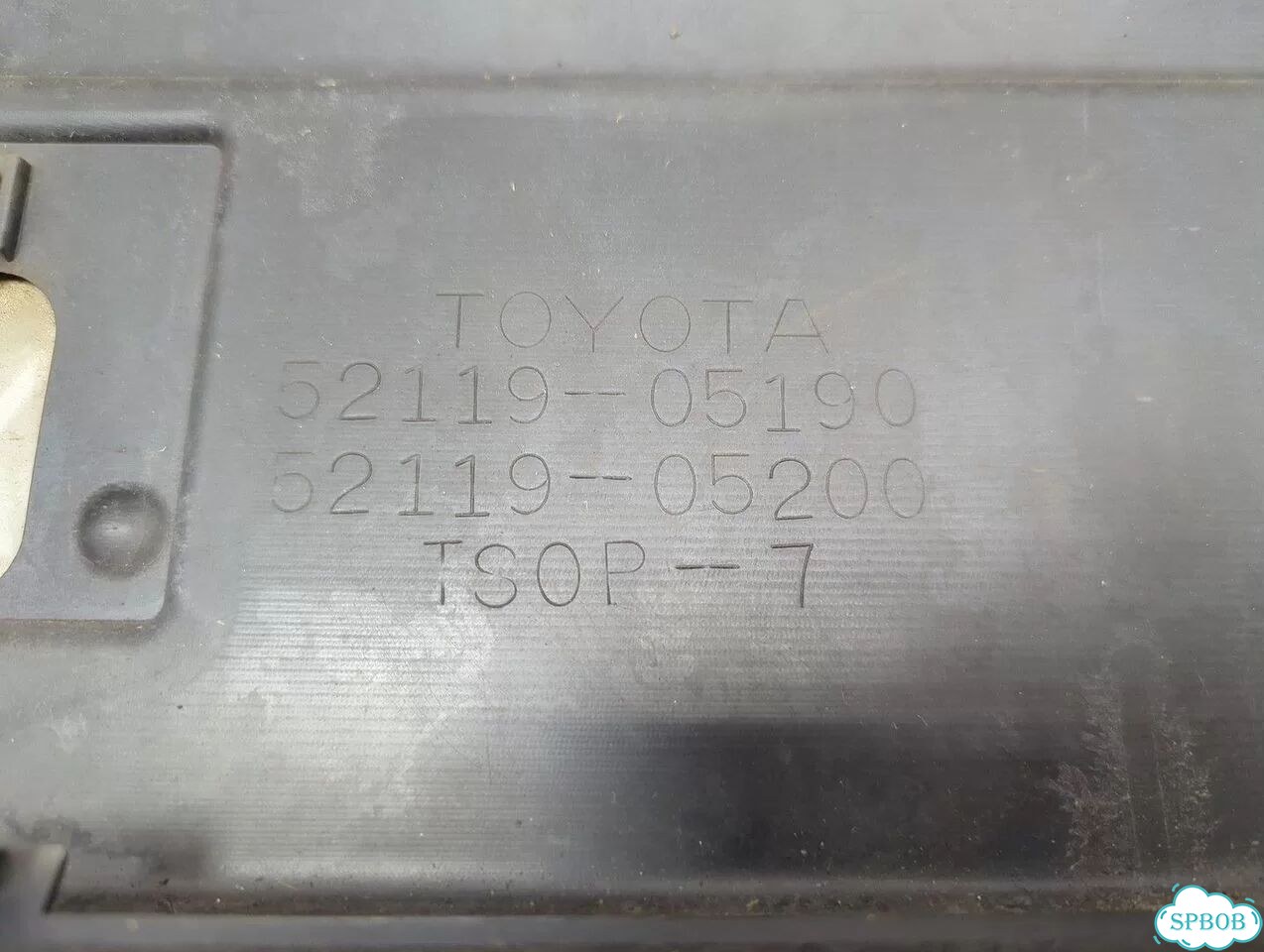 Бампер передний Toyota Avensis 3 фото 3