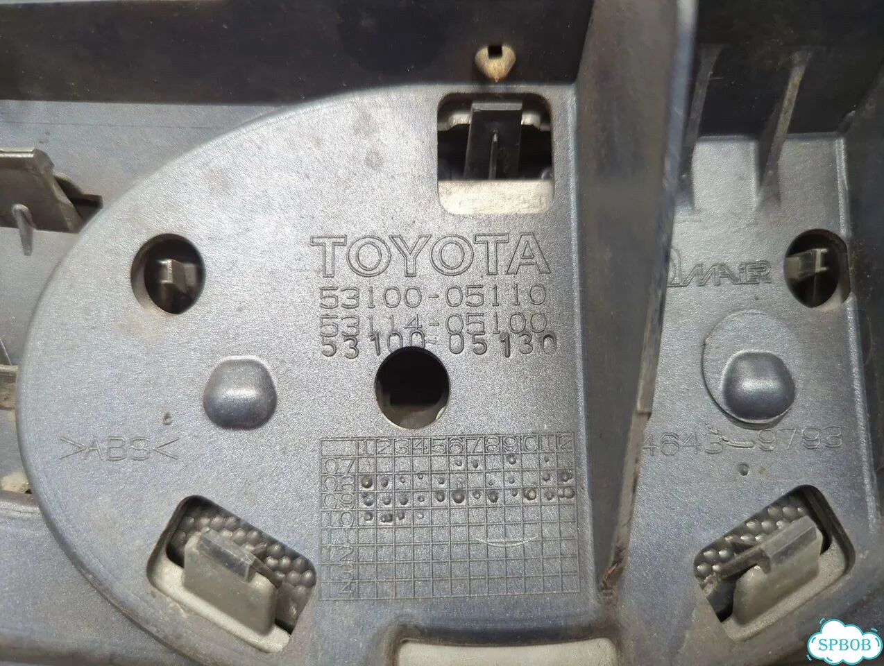 Бампер передний Toyota Avensis 3 фото 6