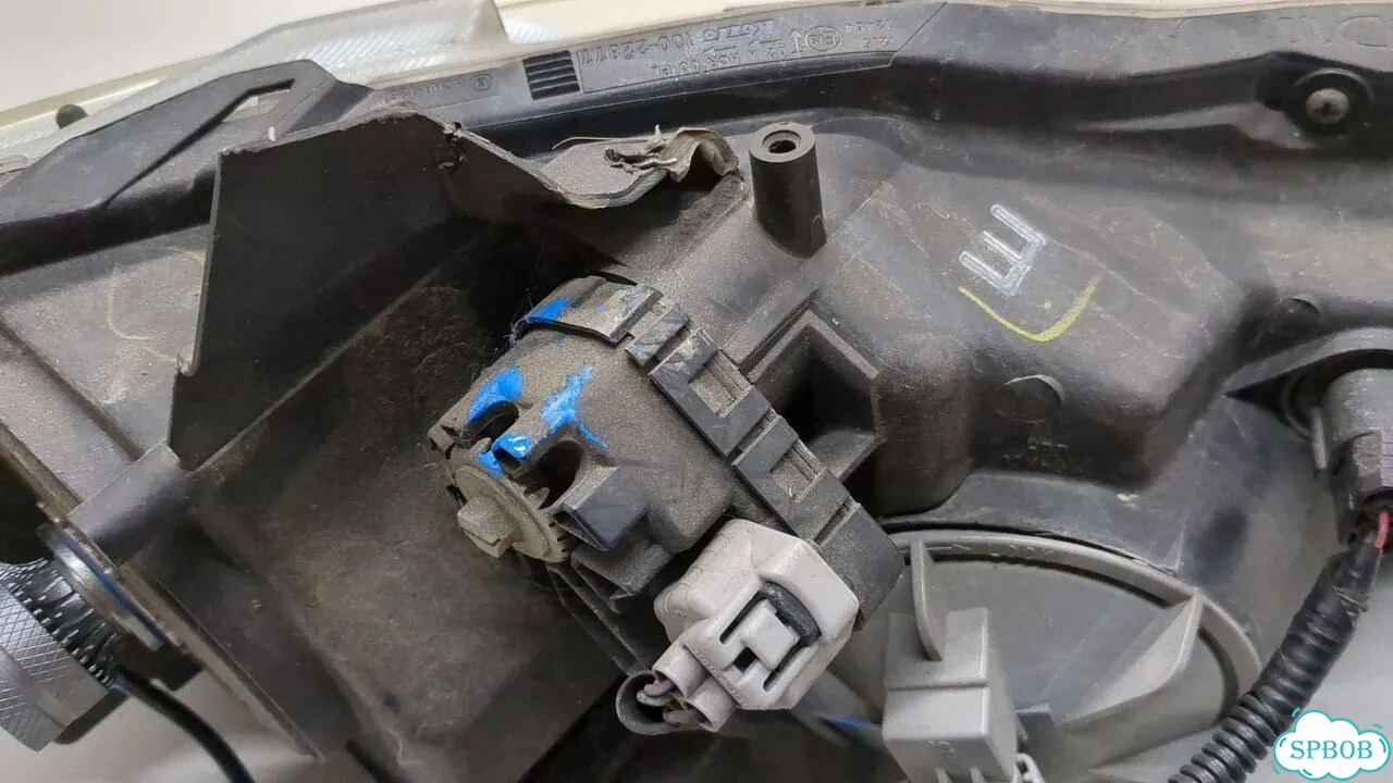 Фара (передняя) левая Honda Insight фото 7