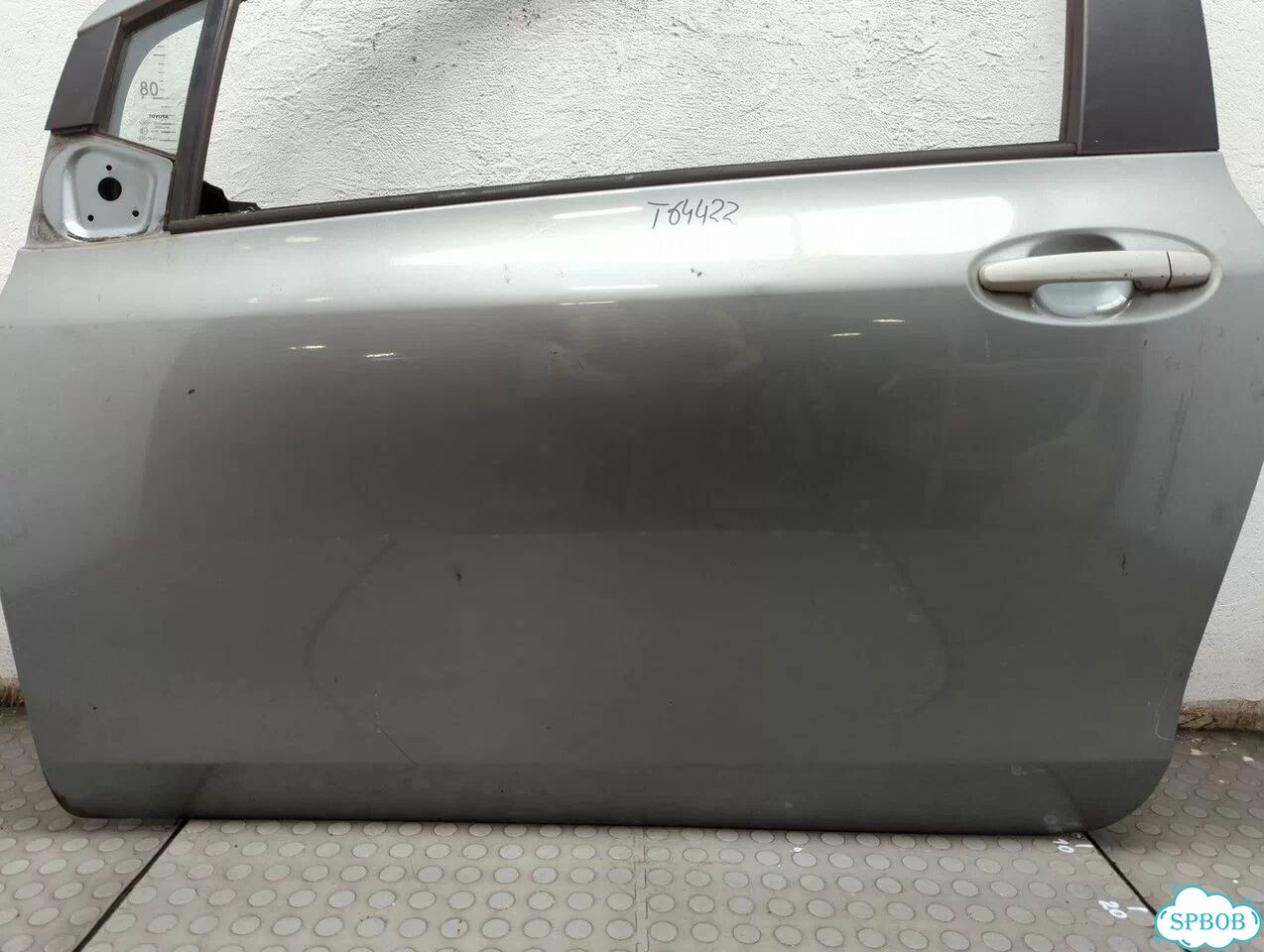 Дверь боковая левая передняя Toyota Yaris фото 3