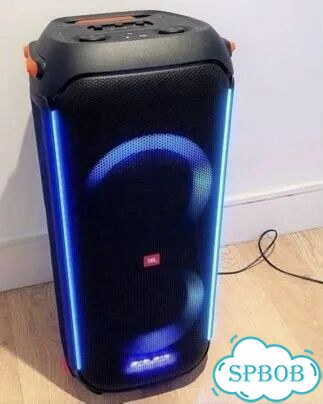 Портативная колонка JBL Partybox 710 фото 1
