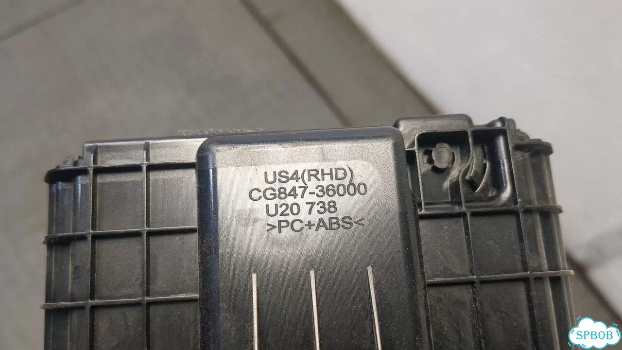 Пластик панели торпеды правый передний Hyundai Staria US4 фото 4