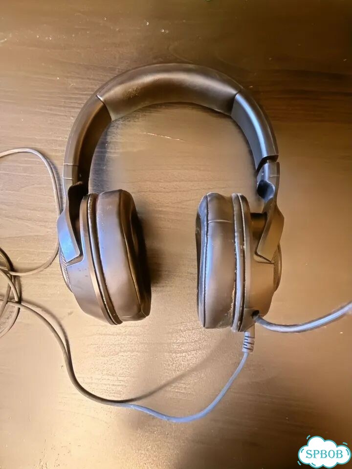 Игровая гарнитура Razer Kraken X фото 2