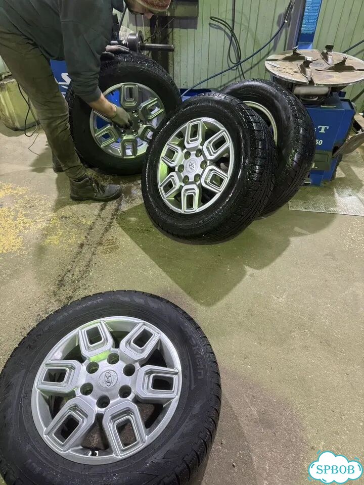 Литые диски Hyundai 6.5×R17 6×139.7 фото 1