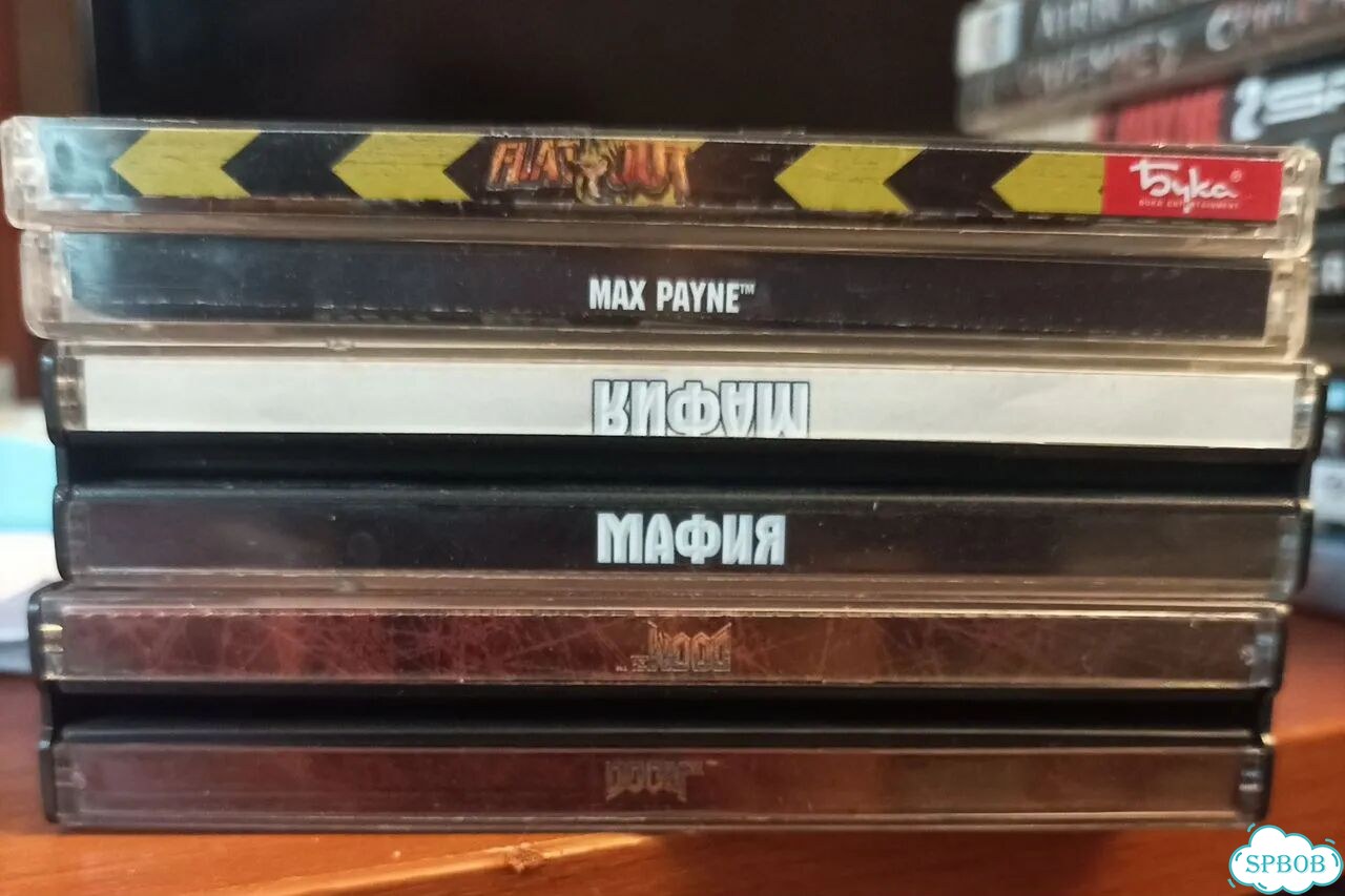 Диски с играми на фото фото 1