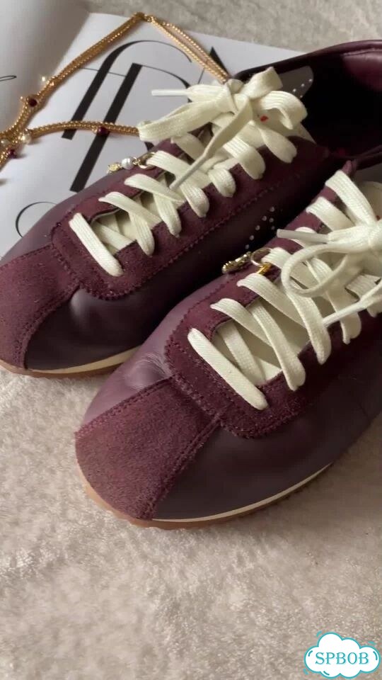 Кроссовки Nike Cortez 40 размер фото 1
