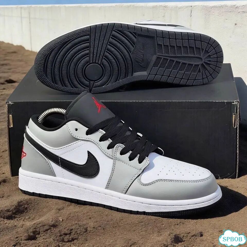 Кроссовки Nike Jordan 1 фото 4