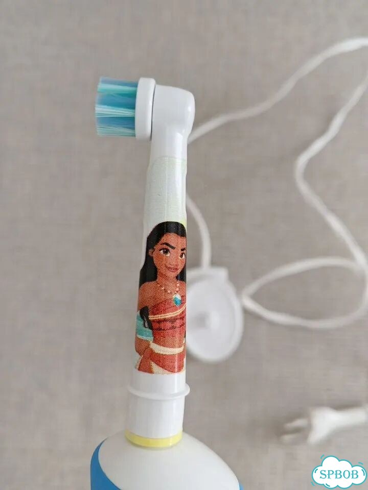 Зубная щетка oral b детская фото 2
