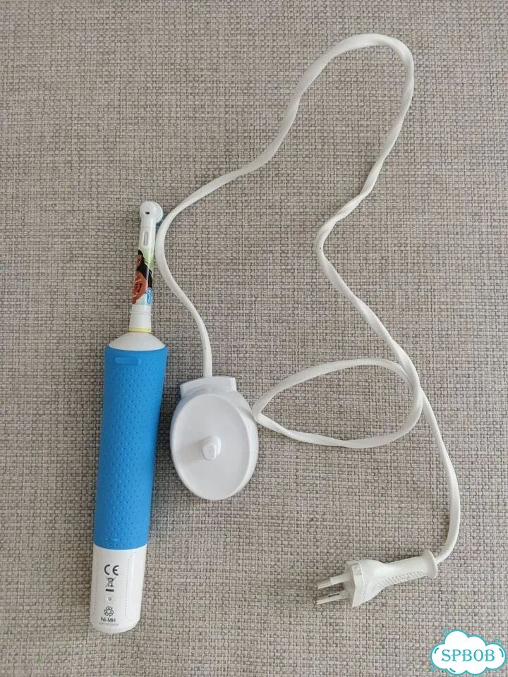 Зубная щетка oral b детская фото 4