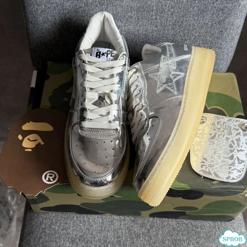 Кроссовки Bape Sta Hajime Sorayama оригинал фото 1