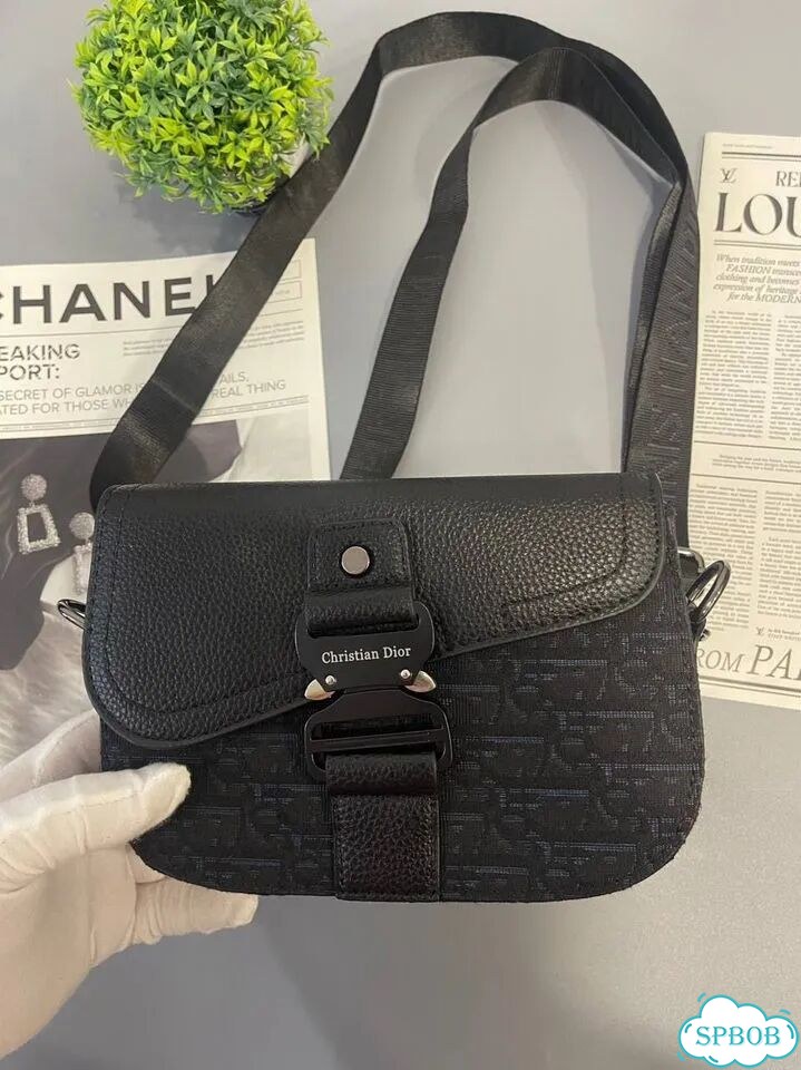 Мужская кожаная сумка dior фото 1