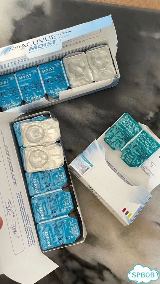 Контактные линзы Acuvue фото 1