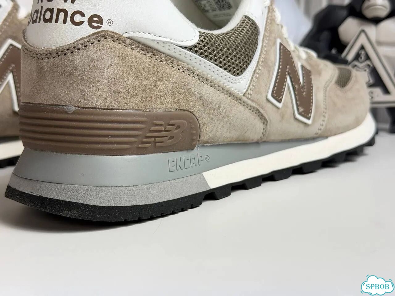 New Balance 574 Beige Brown фото 6