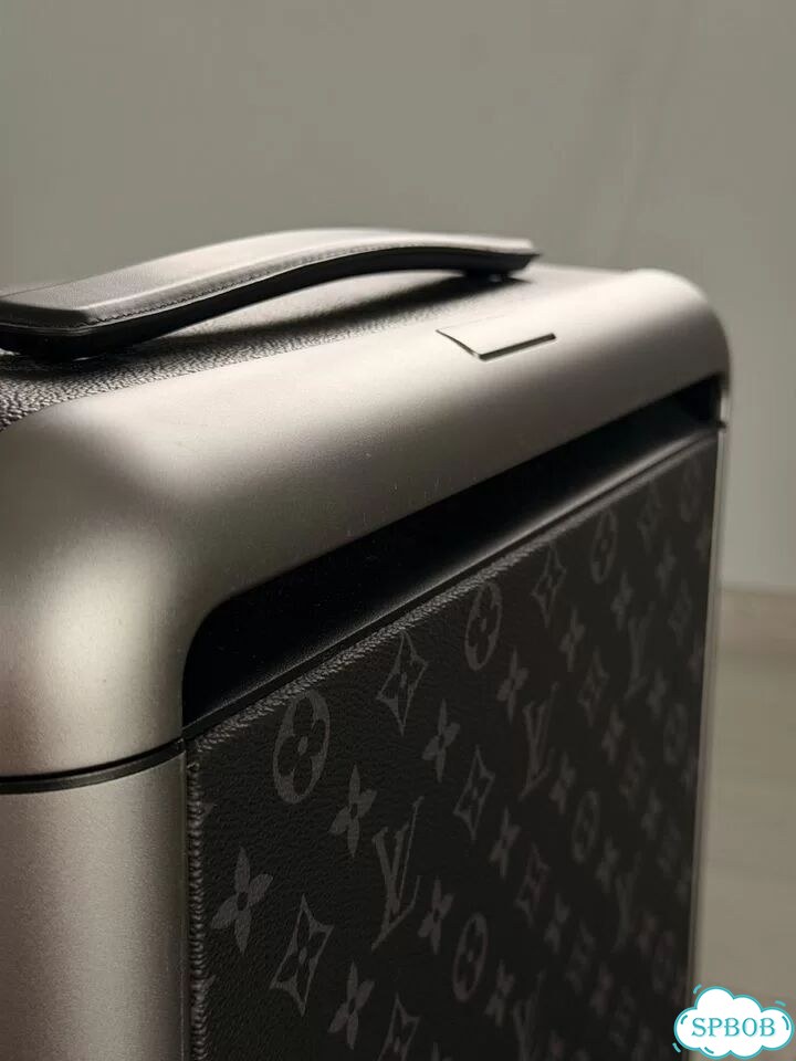 Оригинальный чемодан Louis Vuitton Horizon 50/55 фото 3