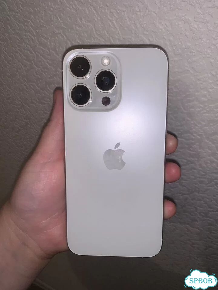 iPhone 15 Pro Max, 256 ГБ, SIM + eSIM фото 1