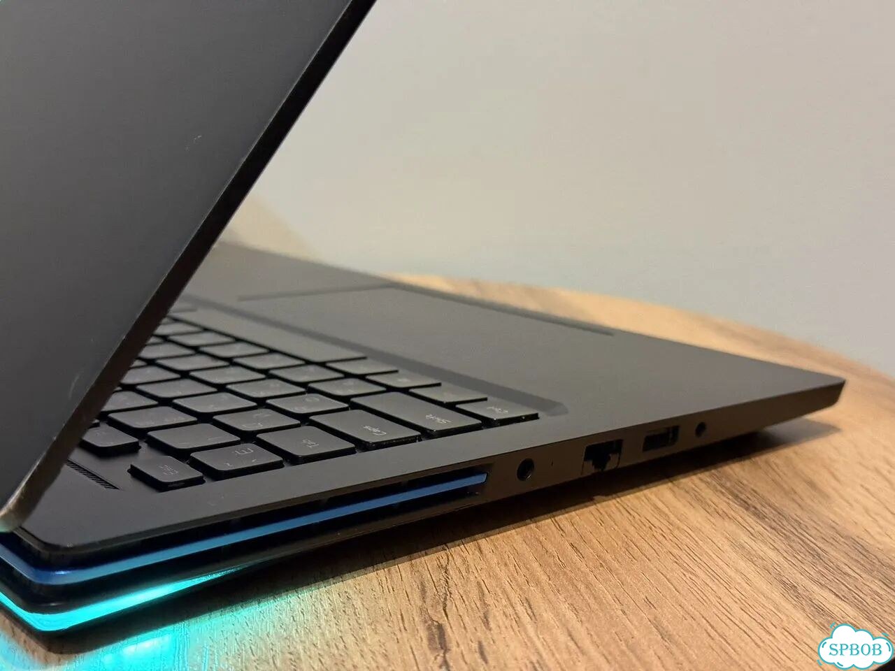 Honor Hunter RTX2060 / i7-10750H / 16RAM фото 5
