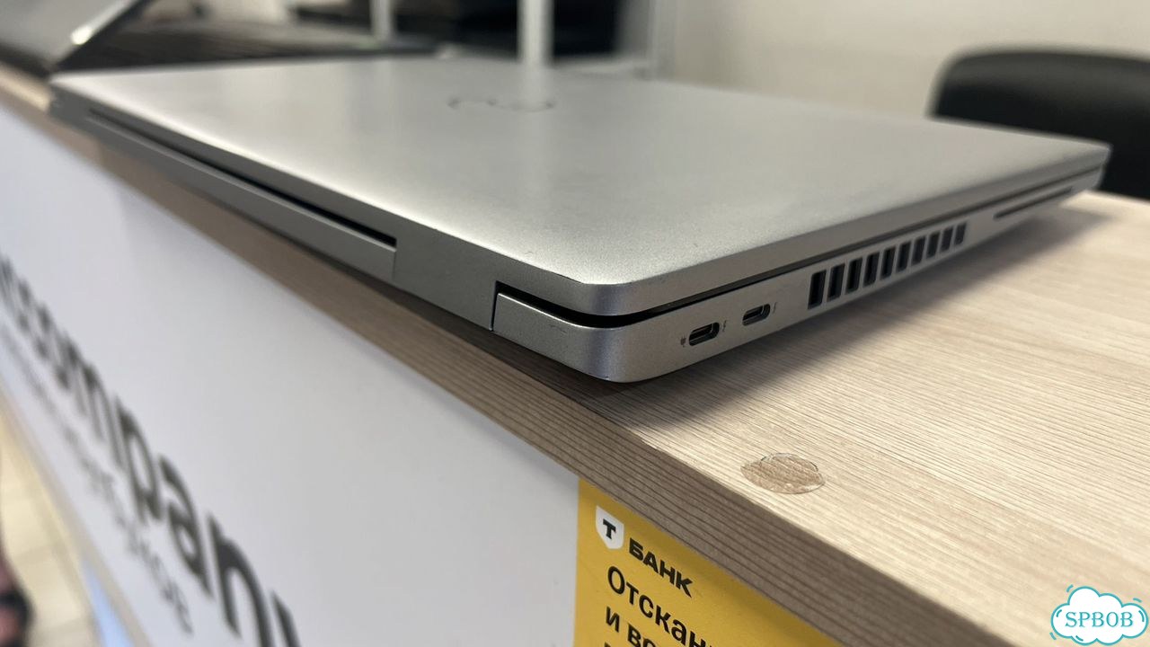 Dell Latitude 5520 i7/16/512/Iris Xe фото 10