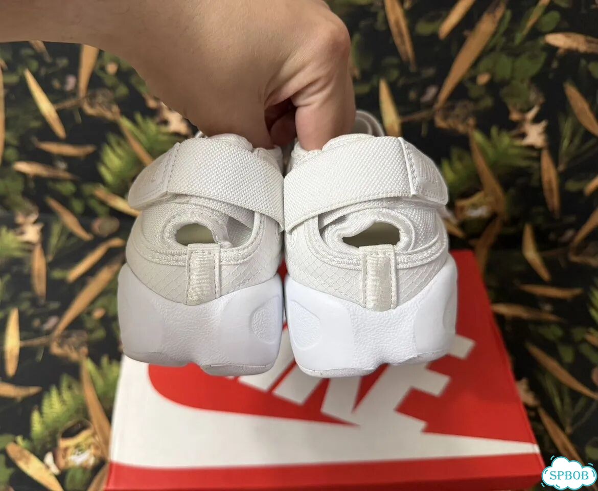 Кроссовки Nike Air Rift фото 6