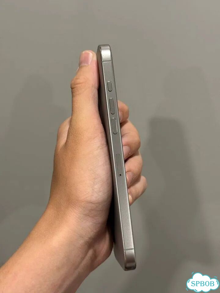 iPhone 16 Pro Max, 256 ГБ, SIM + eSIM фото 4