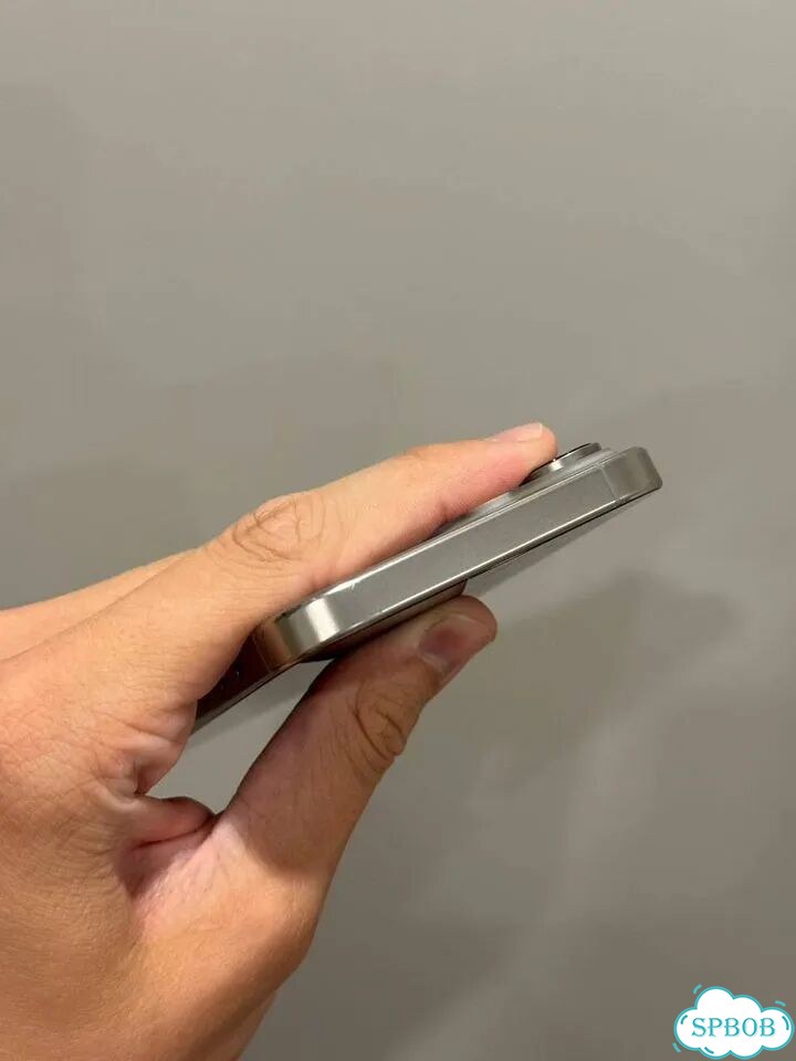 iPhone 16 Pro Max, 256 ГБ, SIM + eSIM фото 6