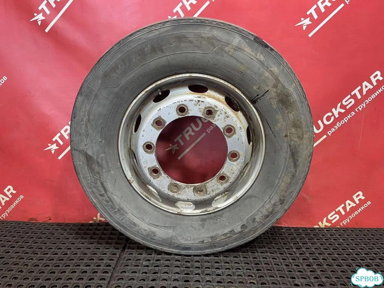 Колесо michlen X multi Z 315/70 фото 2
