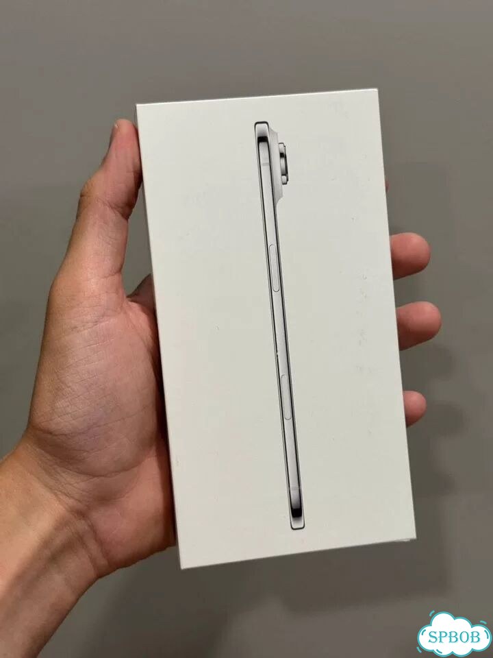 iPhone Air, 256 ГБ, eSIM фото 1