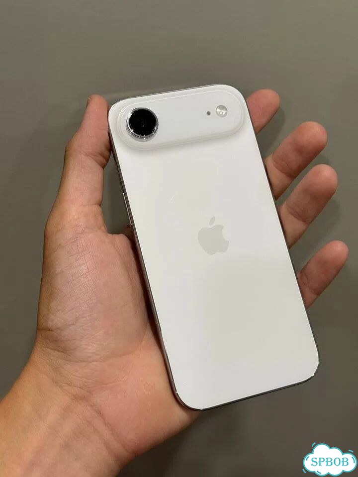 iPhone Air, 256 ГБ, eSIM фото 3