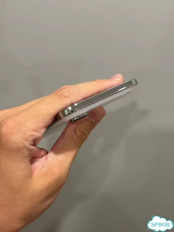 iPhone Air, 256 ГБ, eSIM фото 6