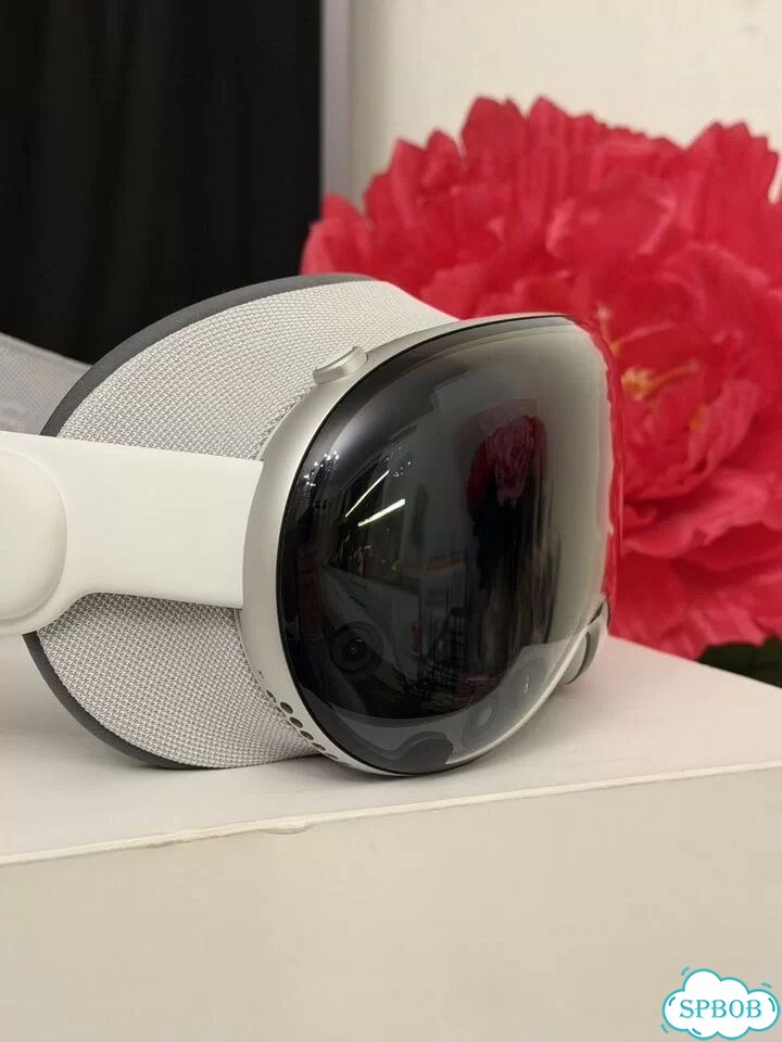 Apple Vision Pro 1Tb фото 5
