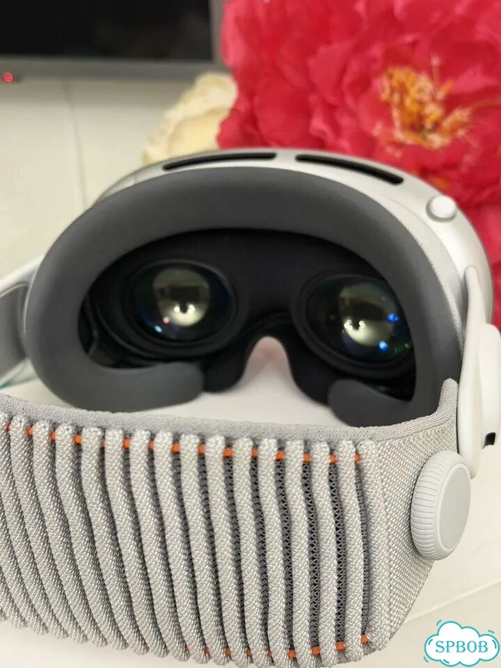 Apple Vision Pro 1Tb фото 8