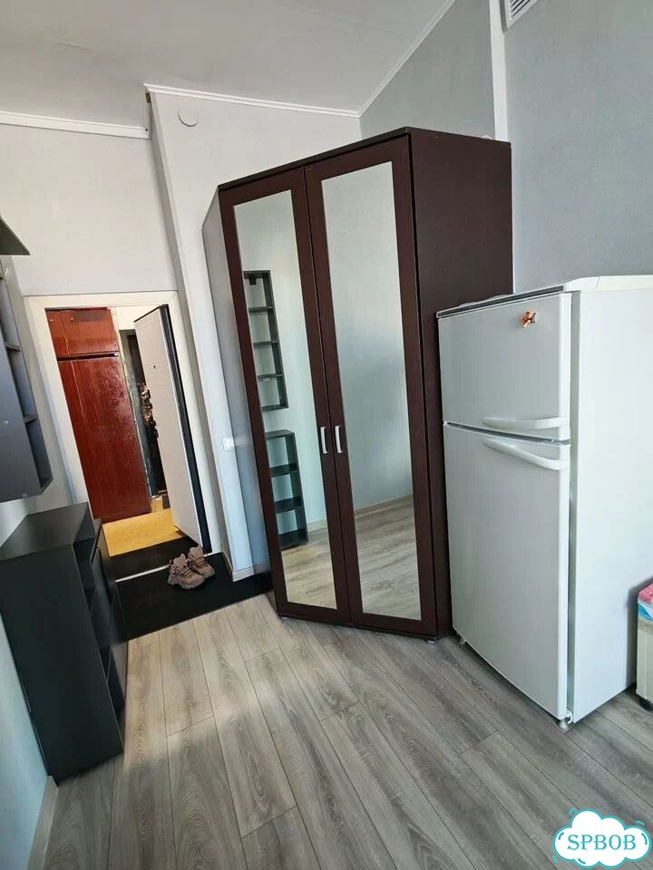 Комната 13 м² в > 9-к., 6/6 эт. фото 3