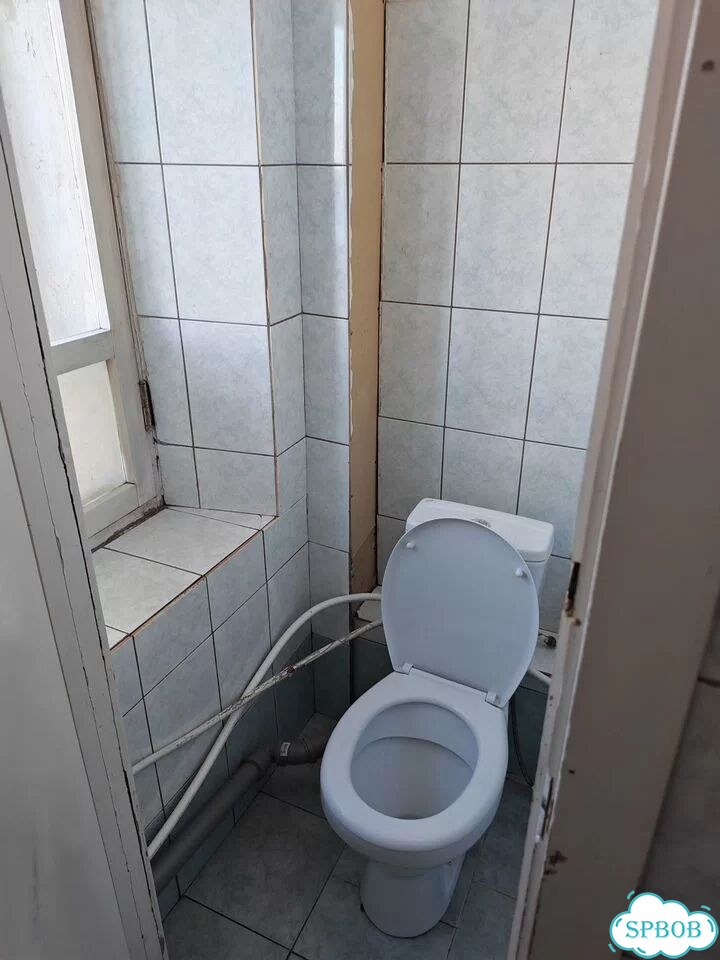 Комната 13 м² в > 9-к., 6/6 эт. фото 8