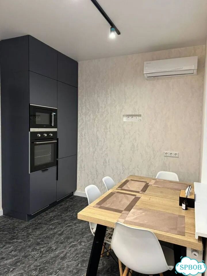 1-к. квартира, 42,5 м², 5/10 эт. фото 3