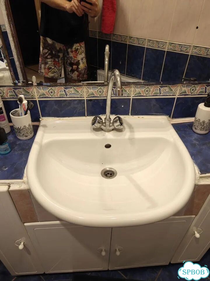 Продам раковину со смесителем фото 2