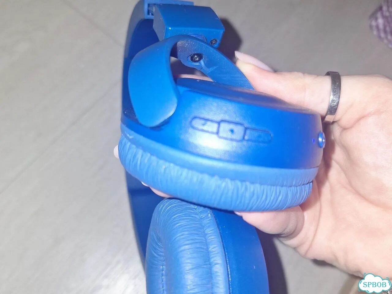 Беспроводные наушники jbl T450BT накладные фото 3